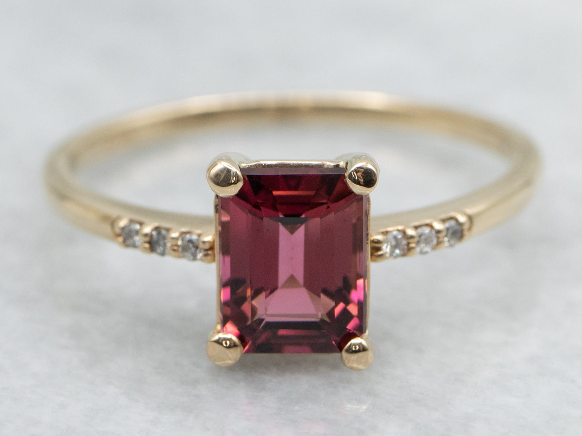 Rhodolite Garnet and Diamond Yellow Gold Ring