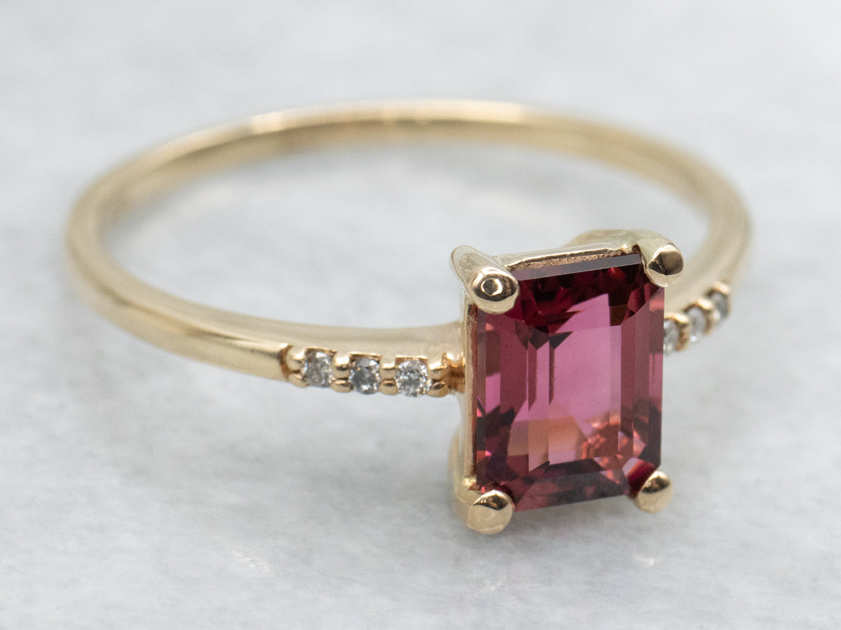 Rhodolite Garnet and Diamond Yellow Gold Ring