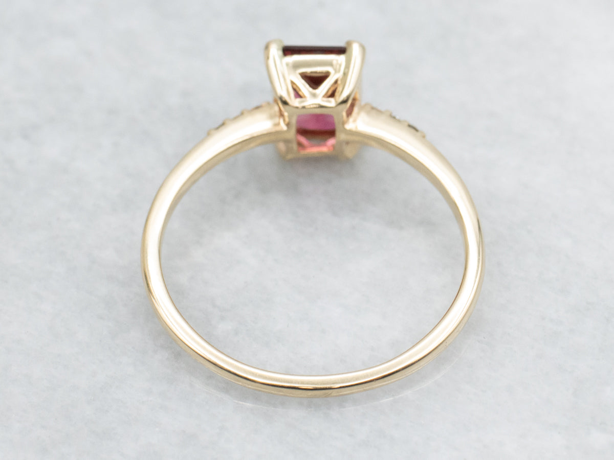 Rhodolite Garnet and Diamond Yellow Gold Ring