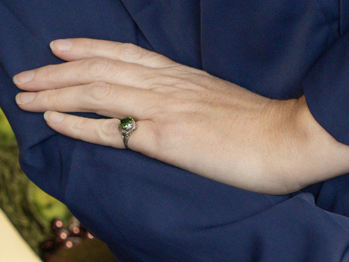 Art Deco White Gold Green Tourmaline Solitaire Ring