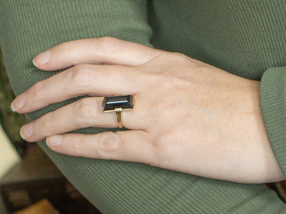 Ladies Black Onyx and Gold Mid Century Ring