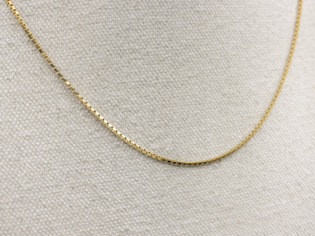 18-Karat Yellow Gold Box Chain with Spring Ring Clasp