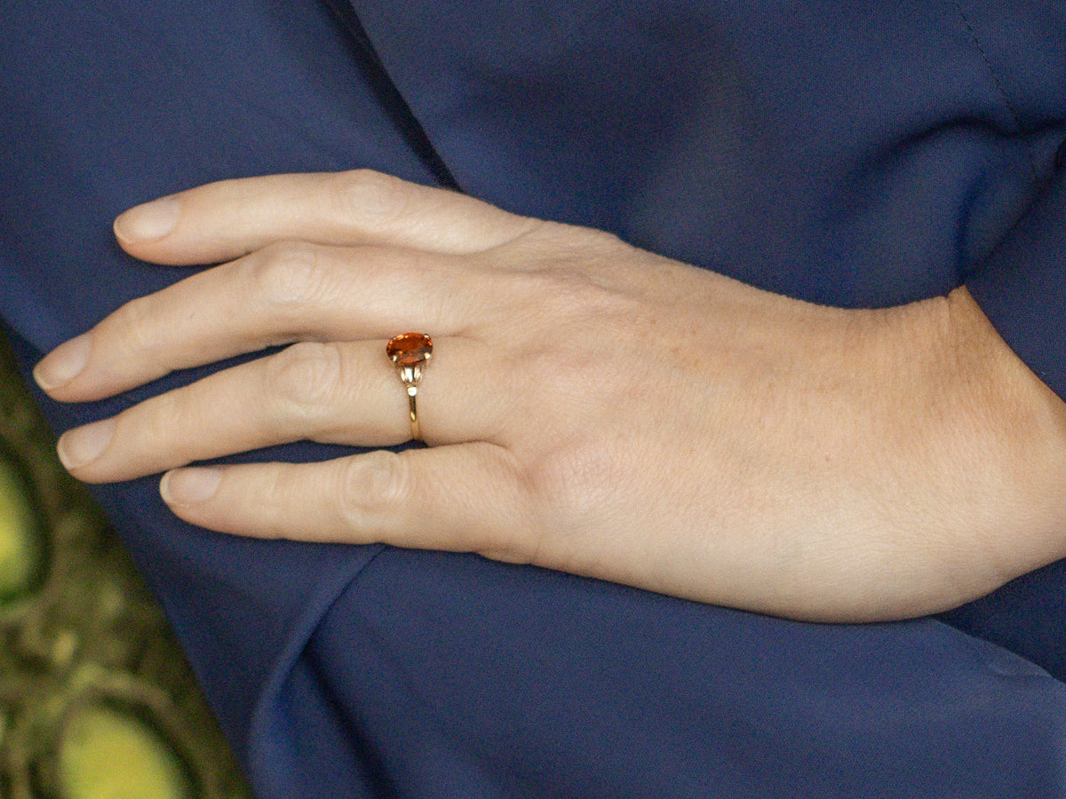 Oval Hessonite Garnet Yellow Gold 1940s Solitaire Ring