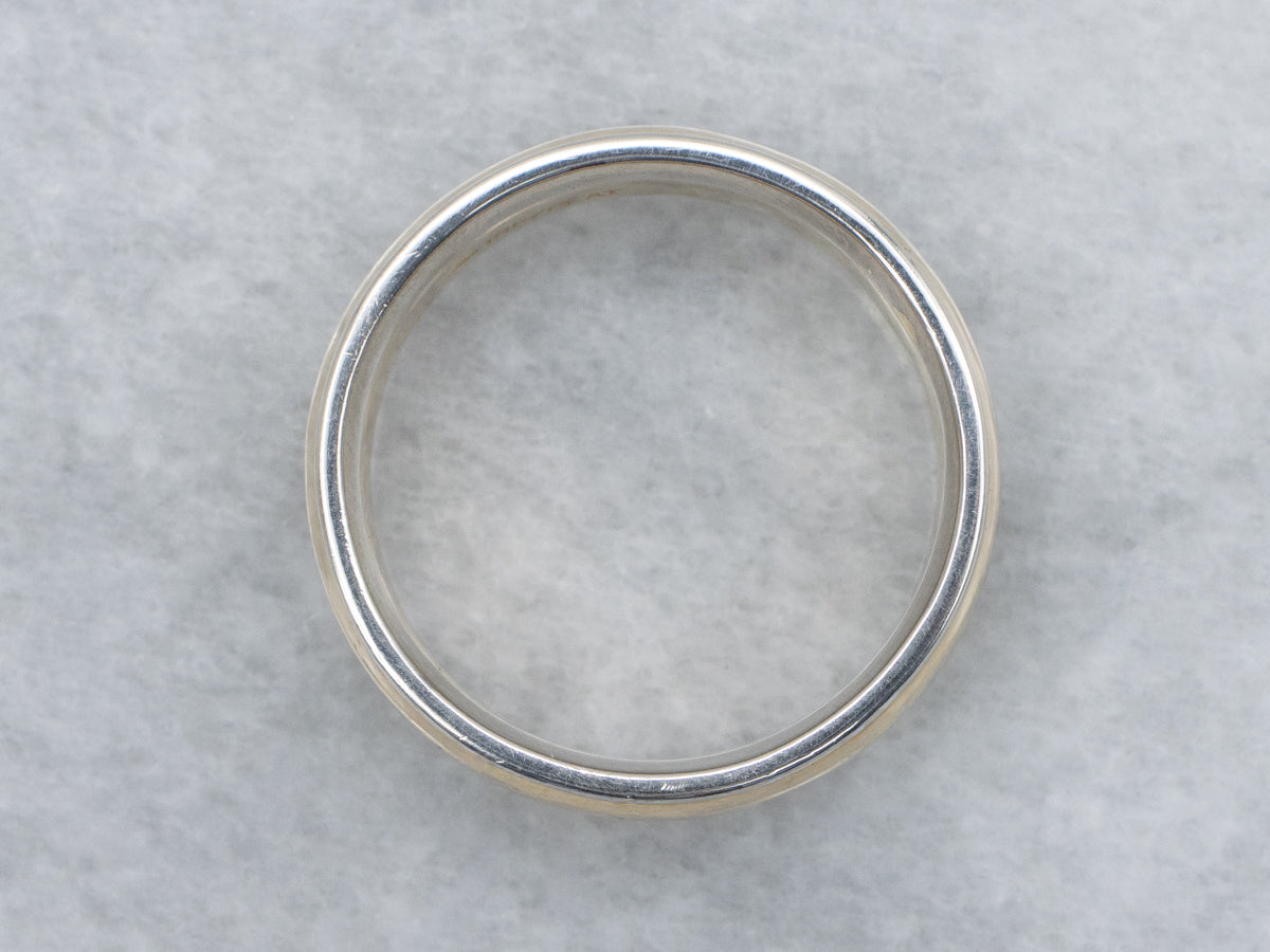 18-Karat Yellow Gold Wedding Band with Platinum Edges