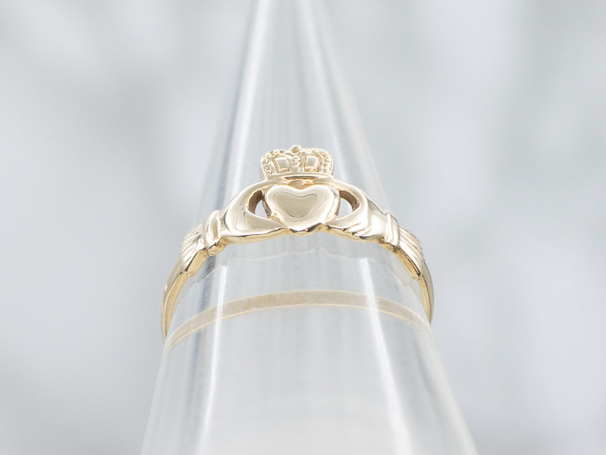 Yellow Gold Claddagh Ring