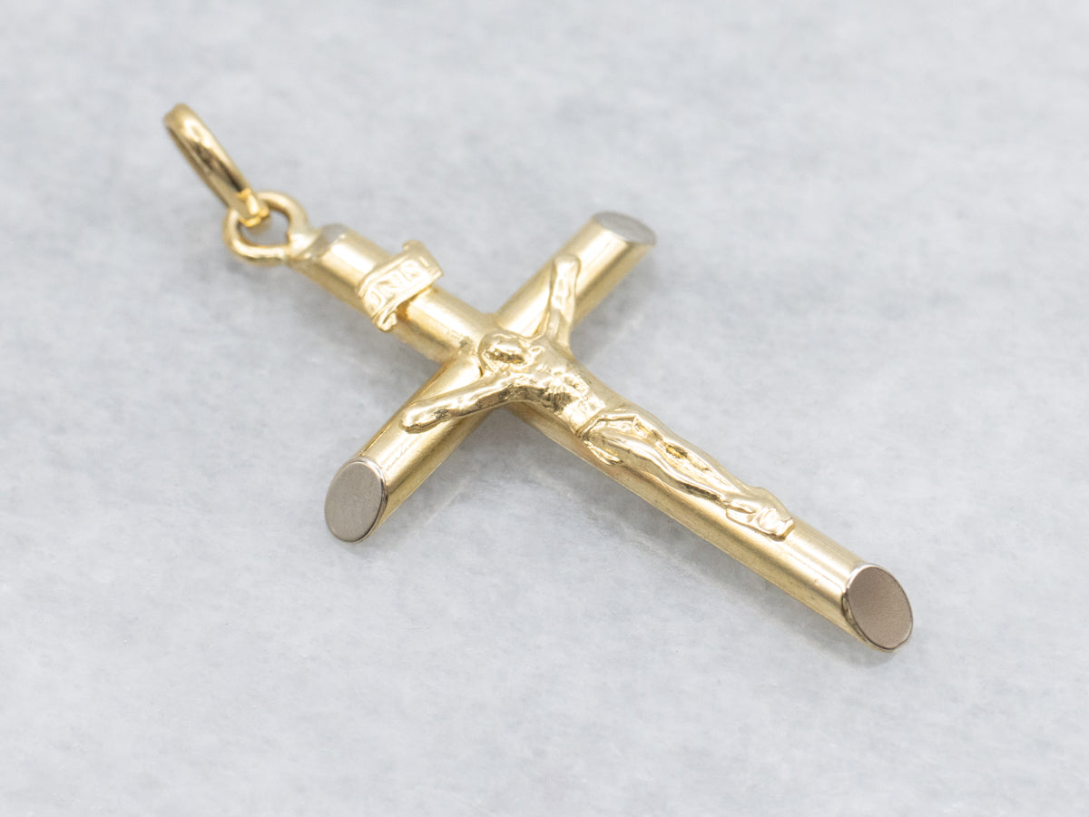 Traditional Yellow Gold Crucifix Pendant