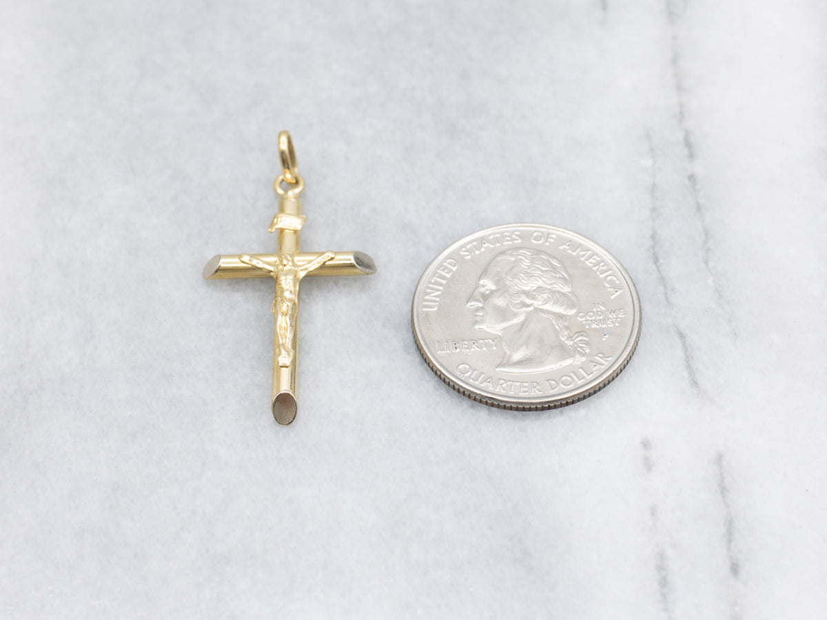 Traditional Yellow Gold Crucifix Pendant