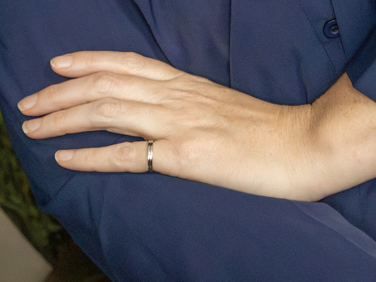 Platinum Band With Grooved Center