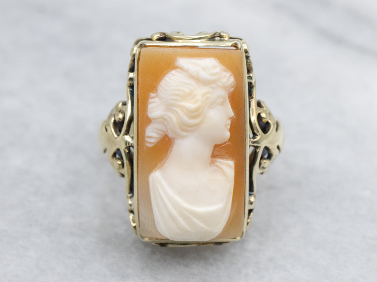 Art Nouveau Cameo Yellow Gold Ladies Ring