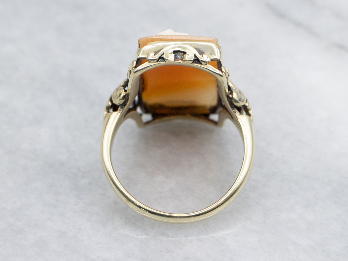 Art Nouveau Cameo Yellow Gold Ladies Ring