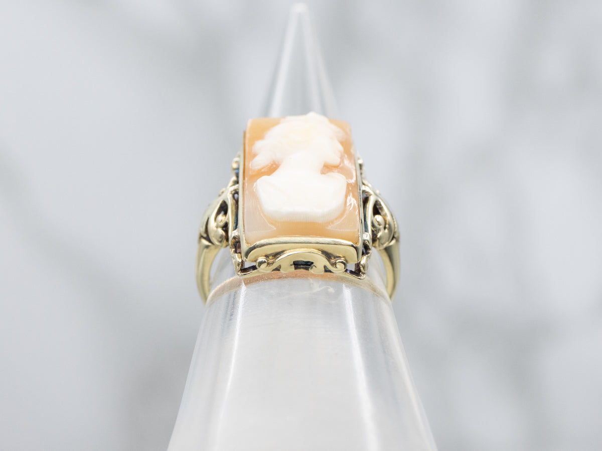Art Nouveau Cameo Yellow Gold Ladies Ring