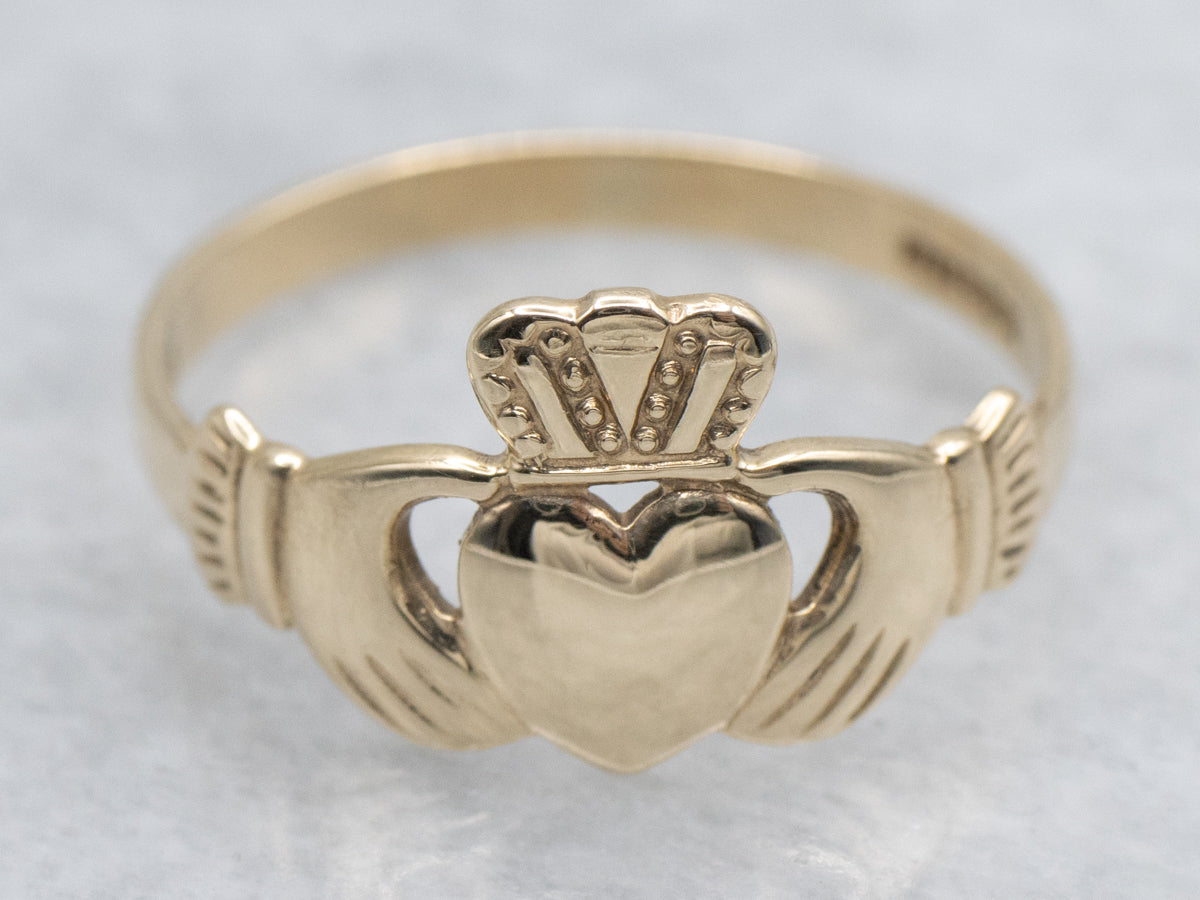 Classic Yellow Gold Irish Claddagh Ring