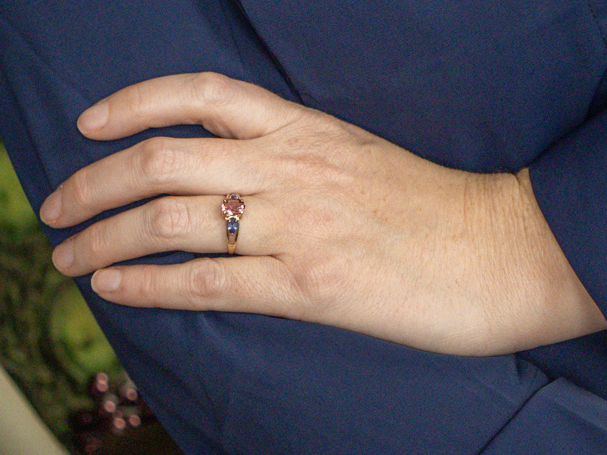 Modern Gold Pink Tourmaline and Tanzanite Ring with Split Shoulders
