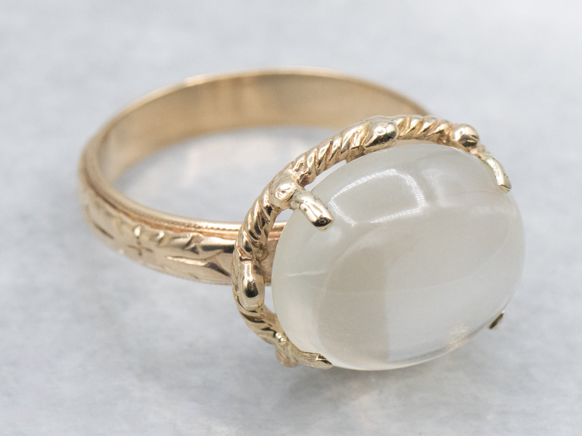 East-West Set Moonstone Gold Solitaire Ring with Rope Setting