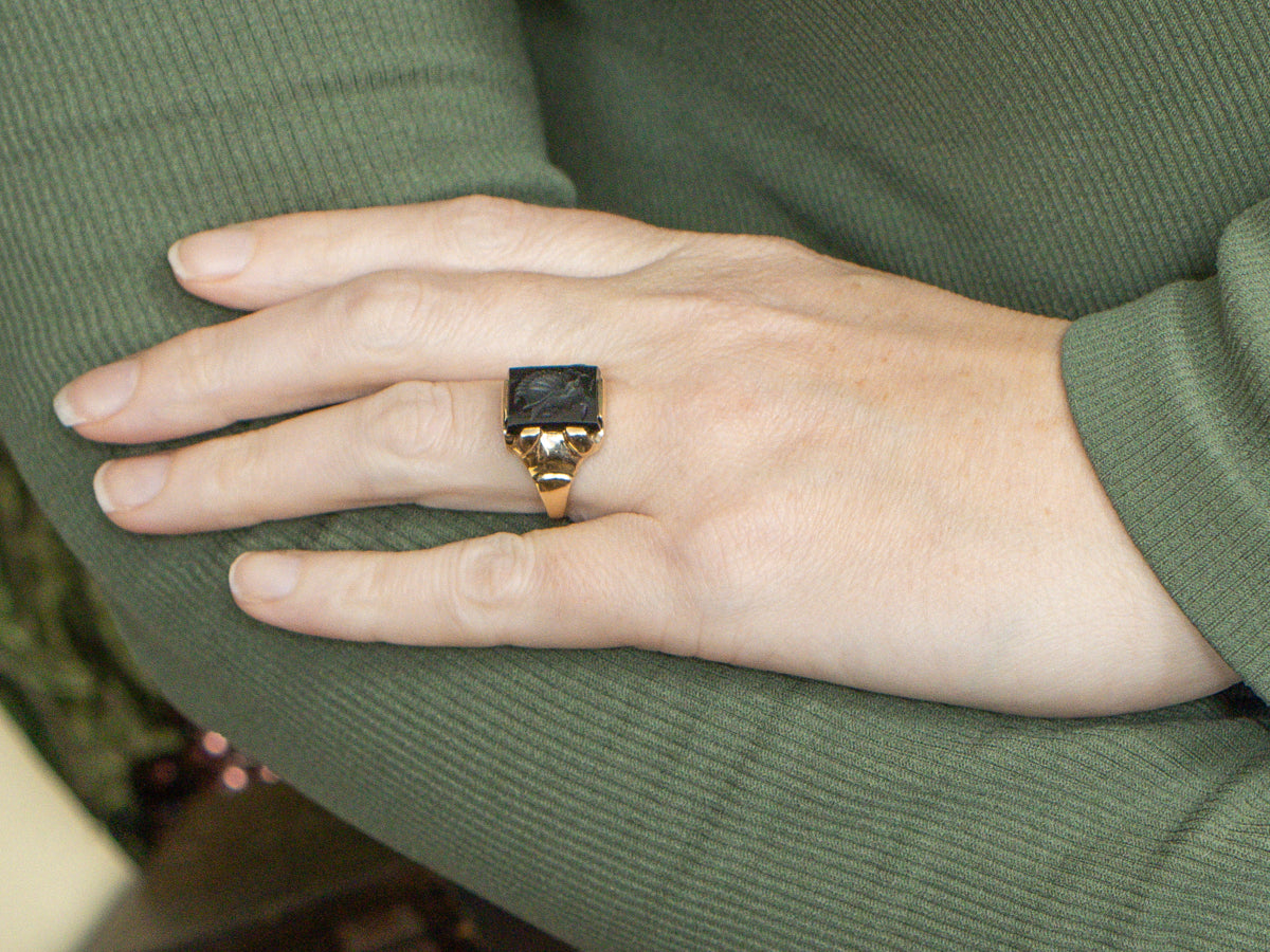Men's 10K Yellow Gold Black Onyx Intaglio Ring