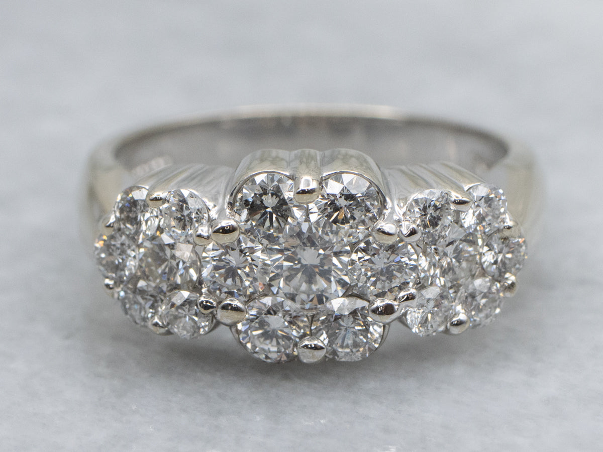 Modern White Gold Round-Brilliant Diamond Cluster Ring