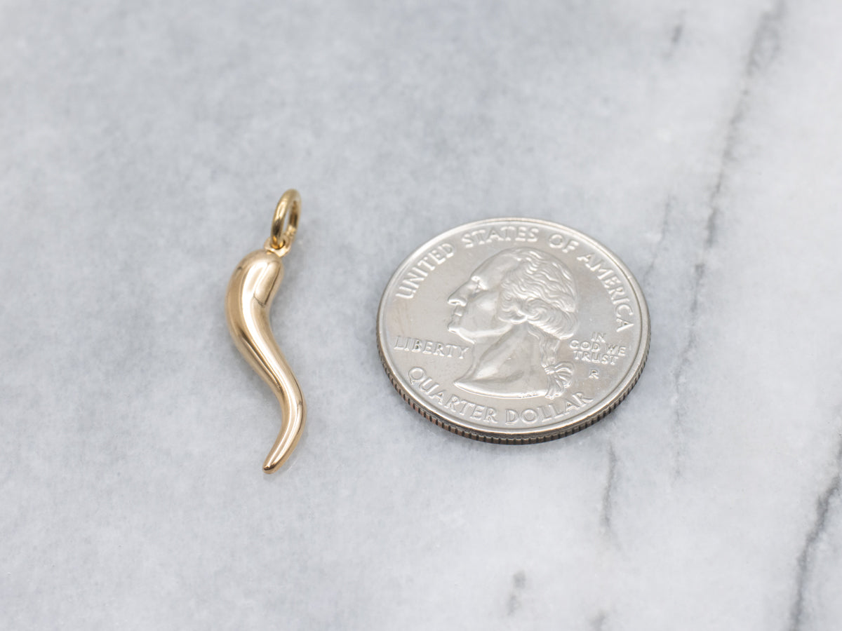 Yellow Gold Italian Horn Pendant