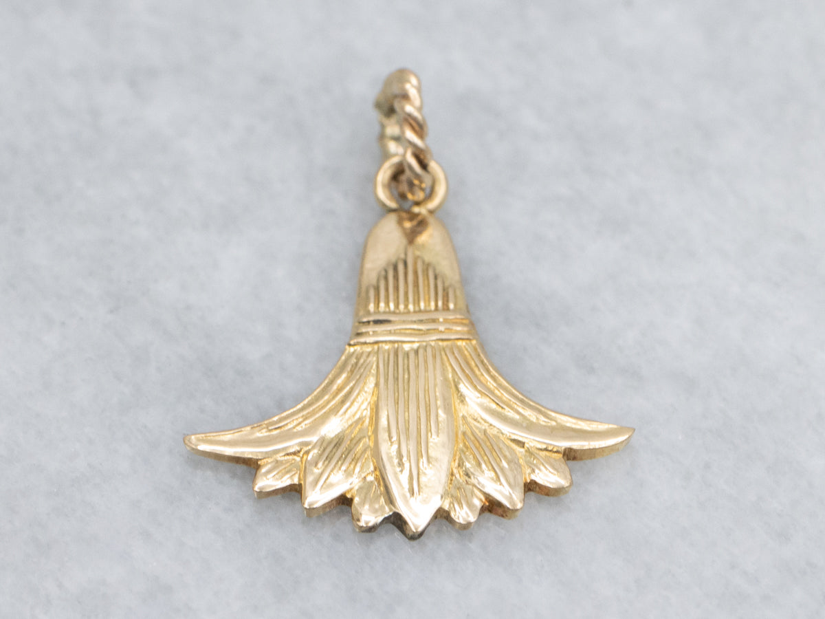 Vintage Gold Egyptian Revival Lotus Flower Pendant with Twisted Bail