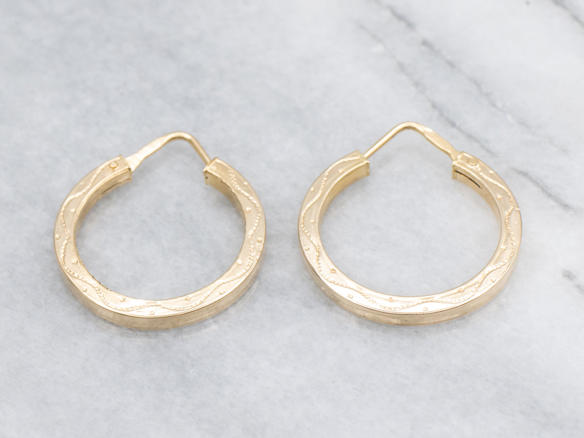 Engraved 18-Karat Gold Patterned Hoop Earrings
