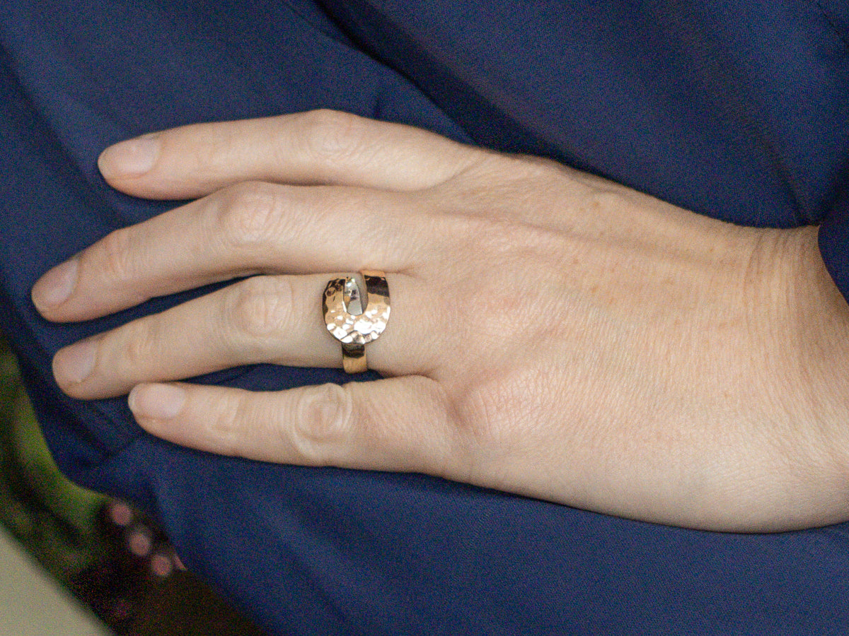 Two Tone Italian Gold Hammered Texture Modernist Band