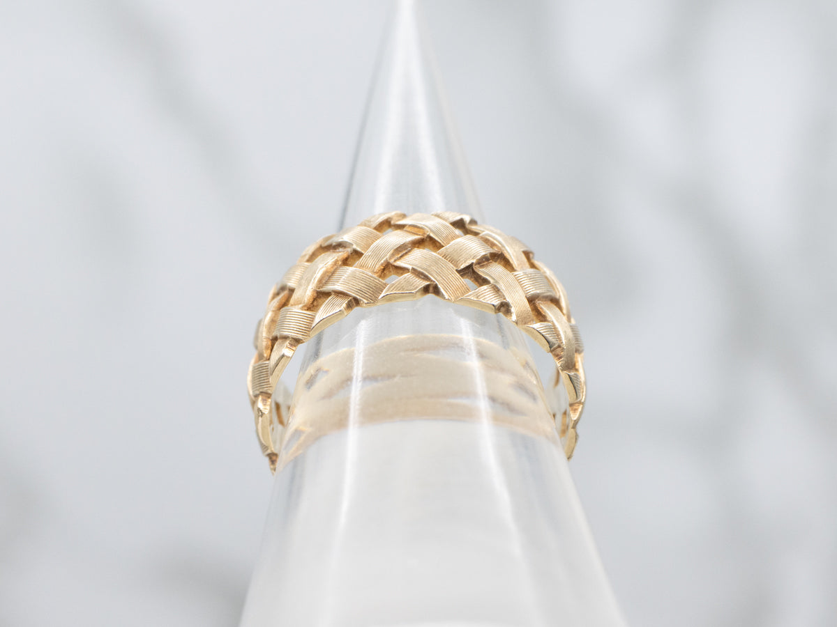 Woven Lattice-Pattern Wide Art Carved Vintage Gold Band