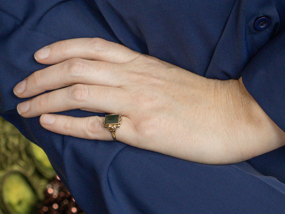 1940s Floral Yellow Gold Solitaire Ring with Bloodstone Center