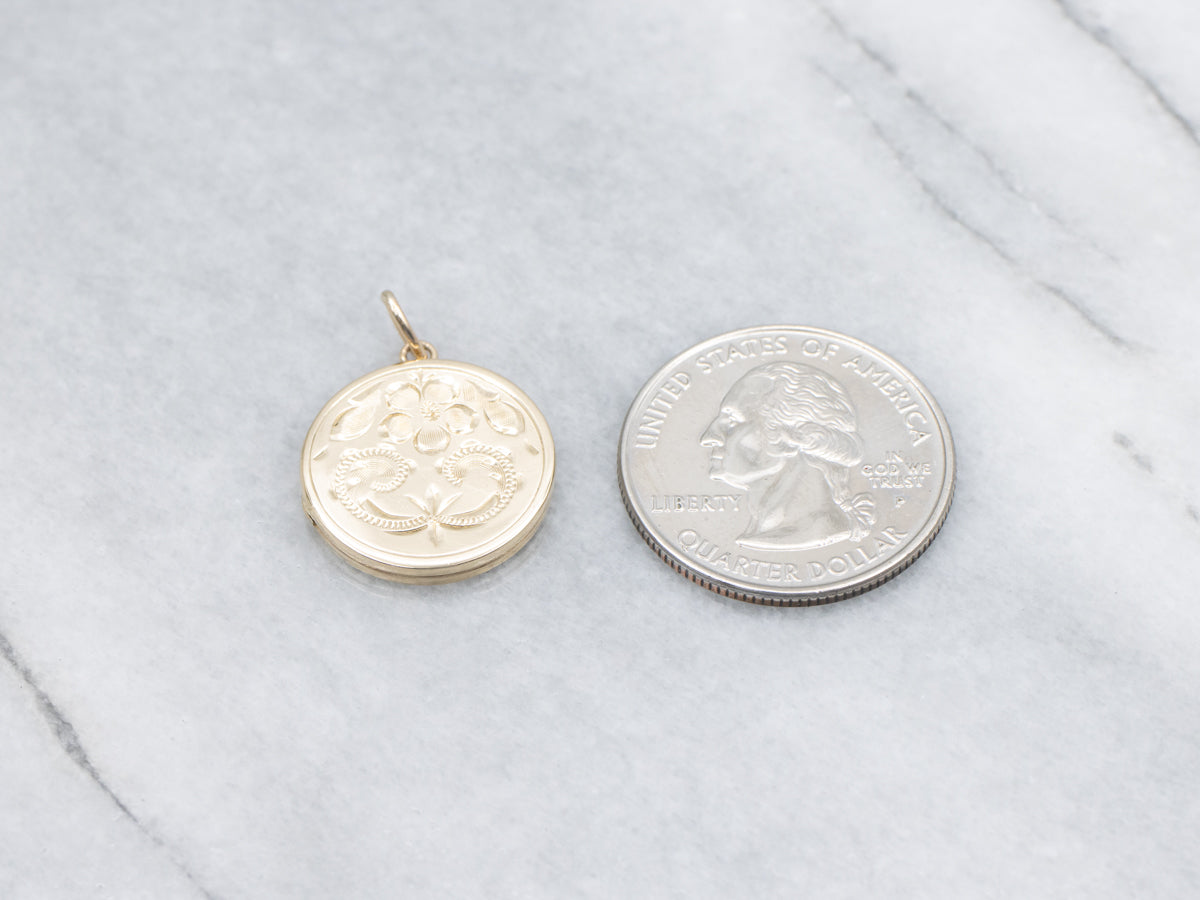 Vintage 14-Karat Yellow Gold Engraved Floral Circle Locket