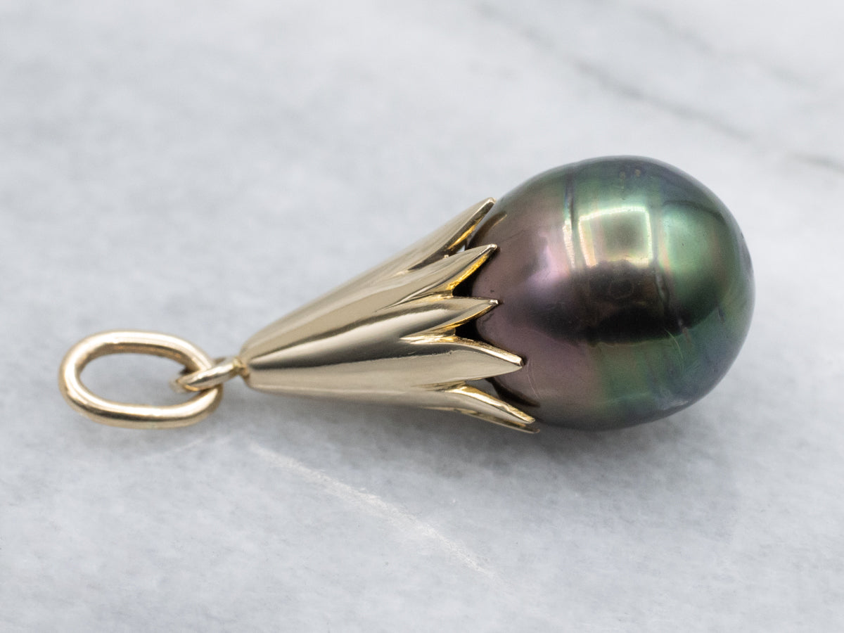 Black Pearl Vintage Gold Teardrop Pendant