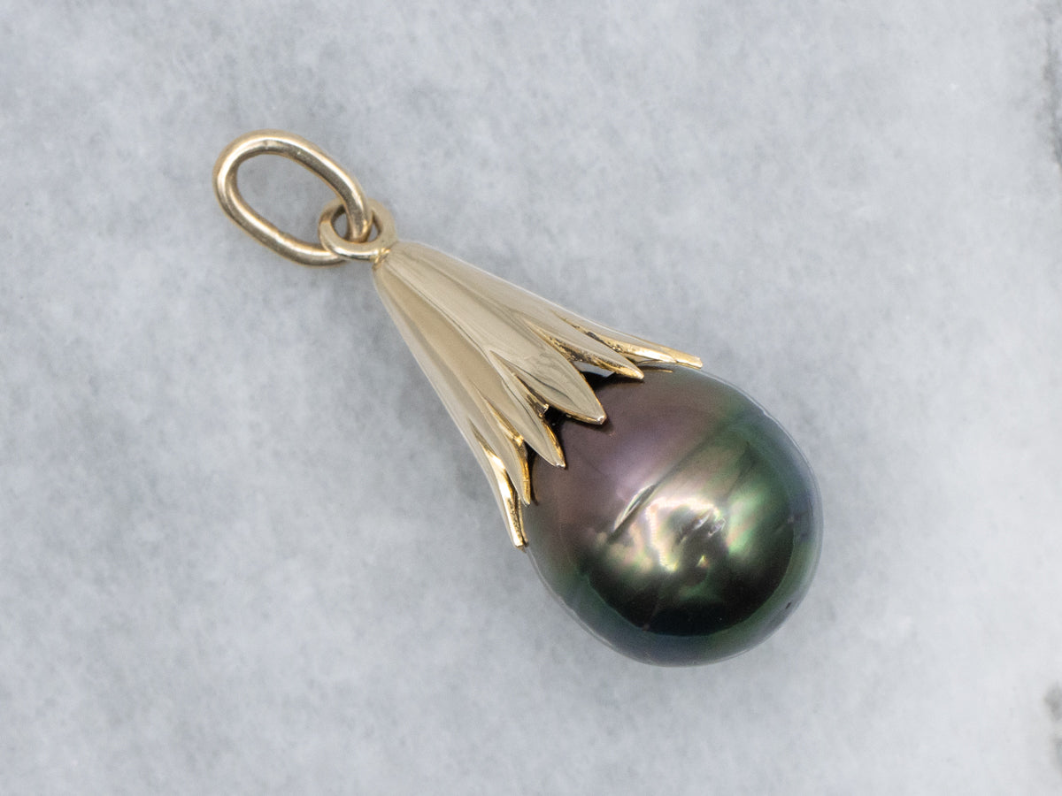 Black Pearl Vintage Gold Teardrop Pendant