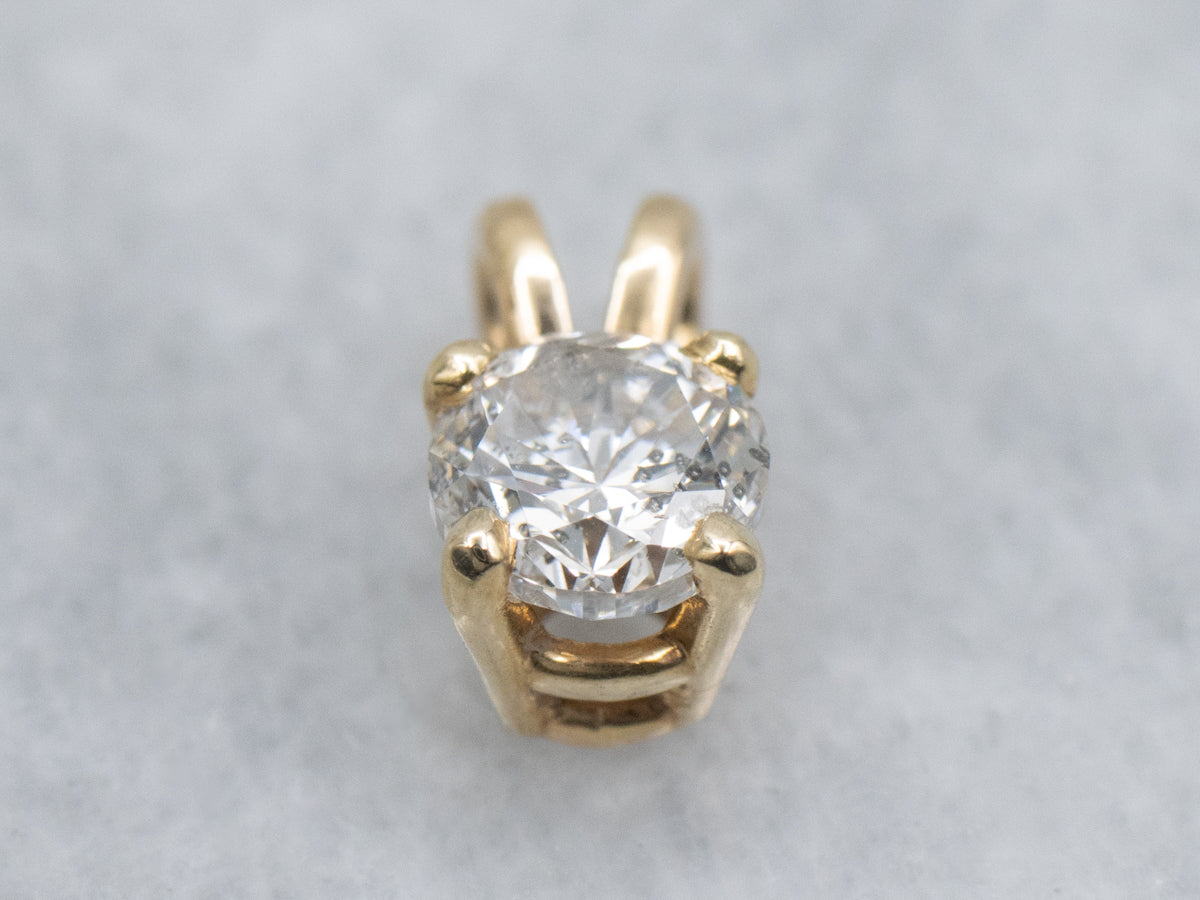Simple Round Brilliant Diamond Solitaire Pendant