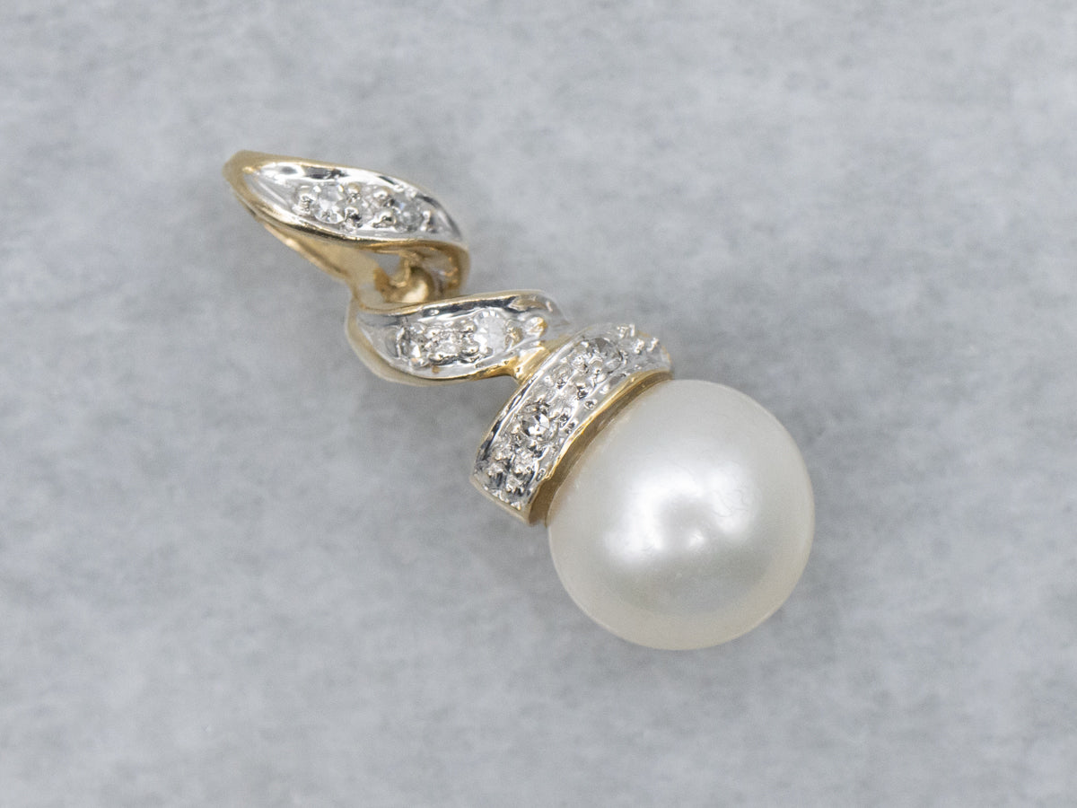 Twisting Gold Diamond and Pearl Pendant