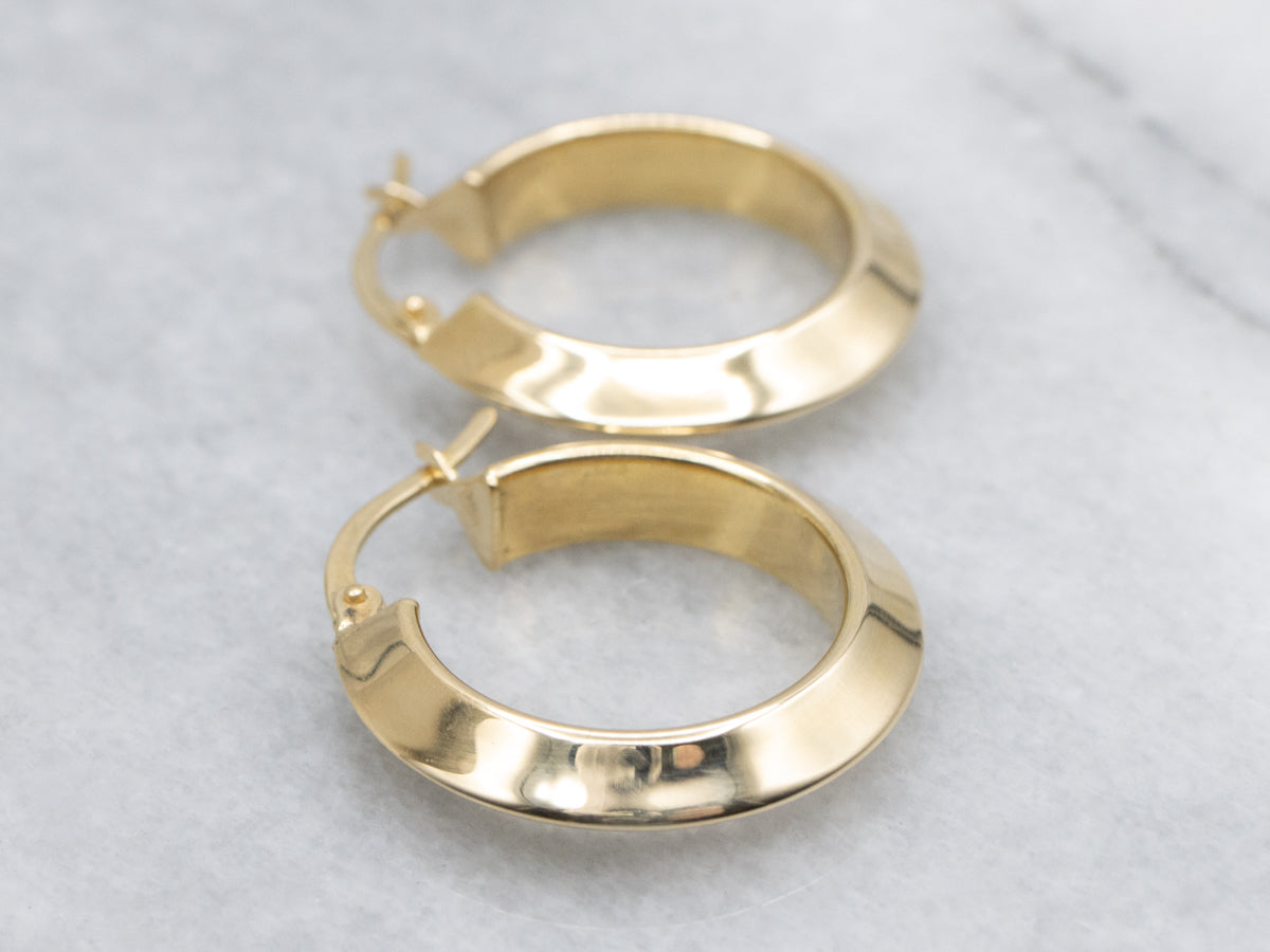 18-Karat Yellow Gold Knife-Edge Hoop Earrings