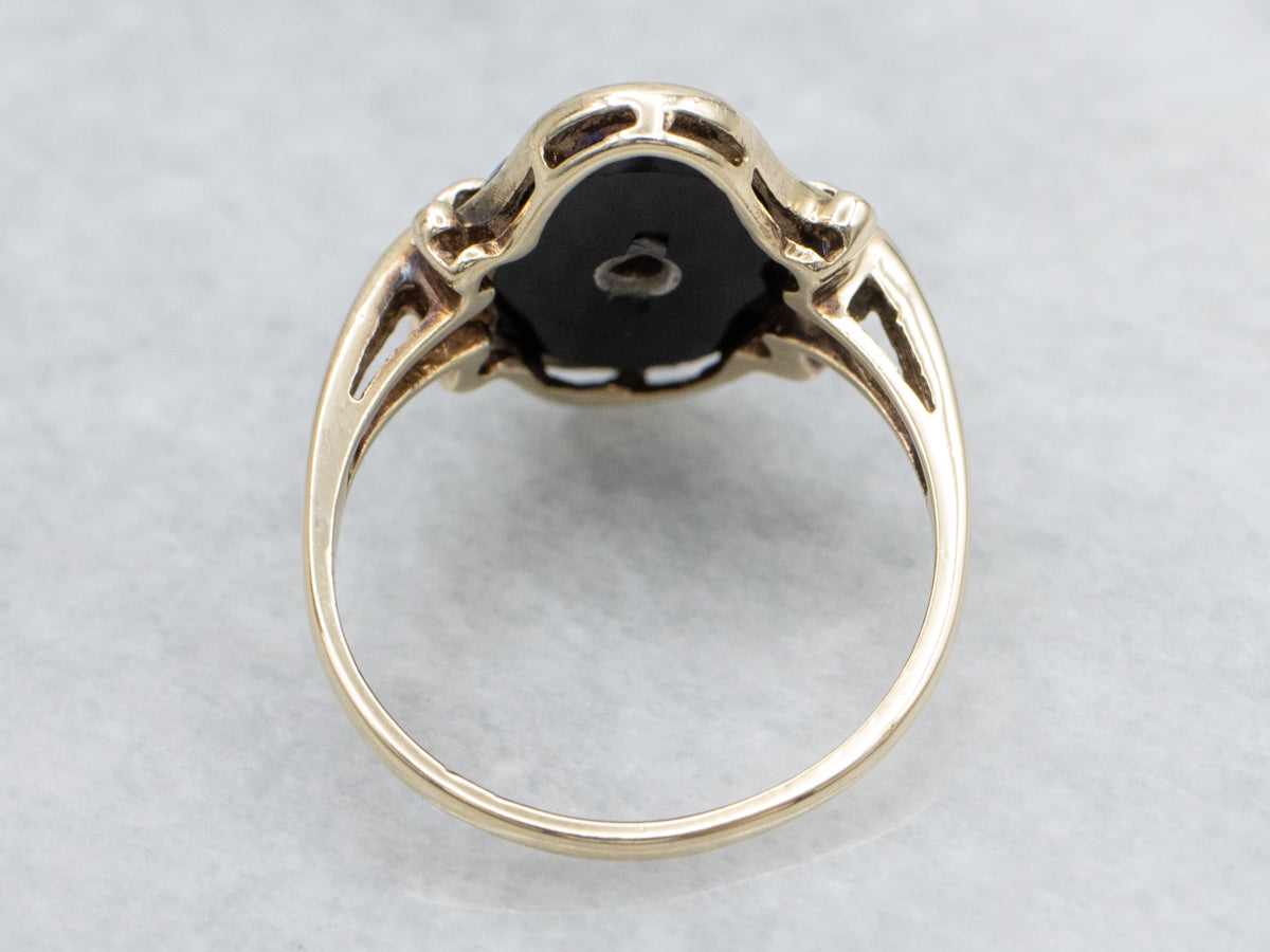 Vintage Gold Black Onyx and Diamond Ladies Ring