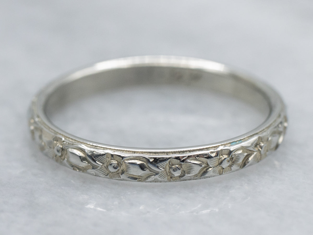 Antique 1920s White Gold Floral Patterned Band