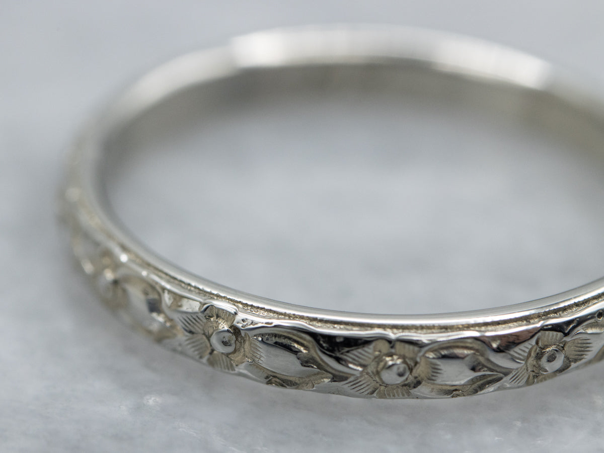 Antique 1920s White Gold Floral Patterned Band