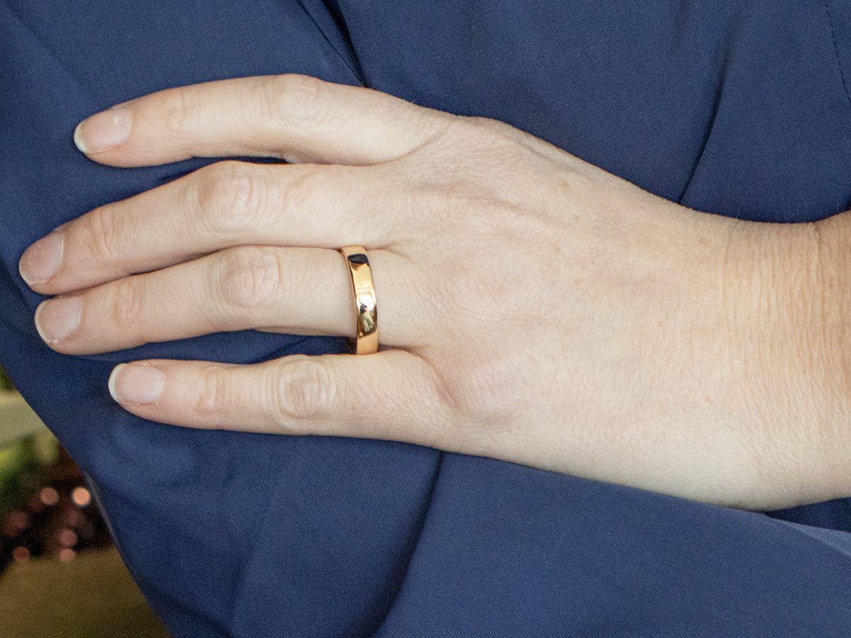 Men's Simple Flat Yellow Gold Wedding Band