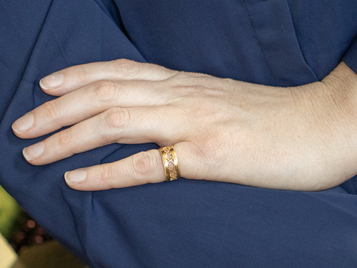 Wide Scrolling 18-Karat Gold Filigree Band