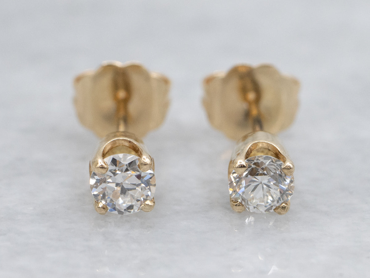 Round-Brilliant Diamond Yellow Gold Stud Earrings