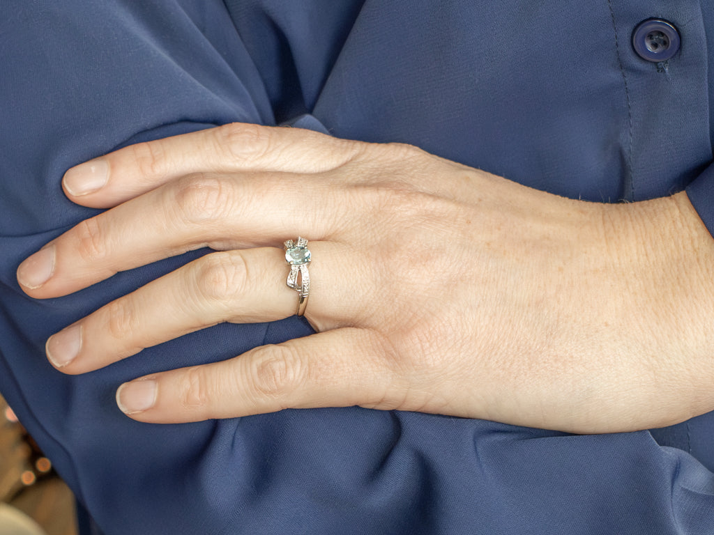 Aquamarine and Diamond White Gold Ribbon Ring