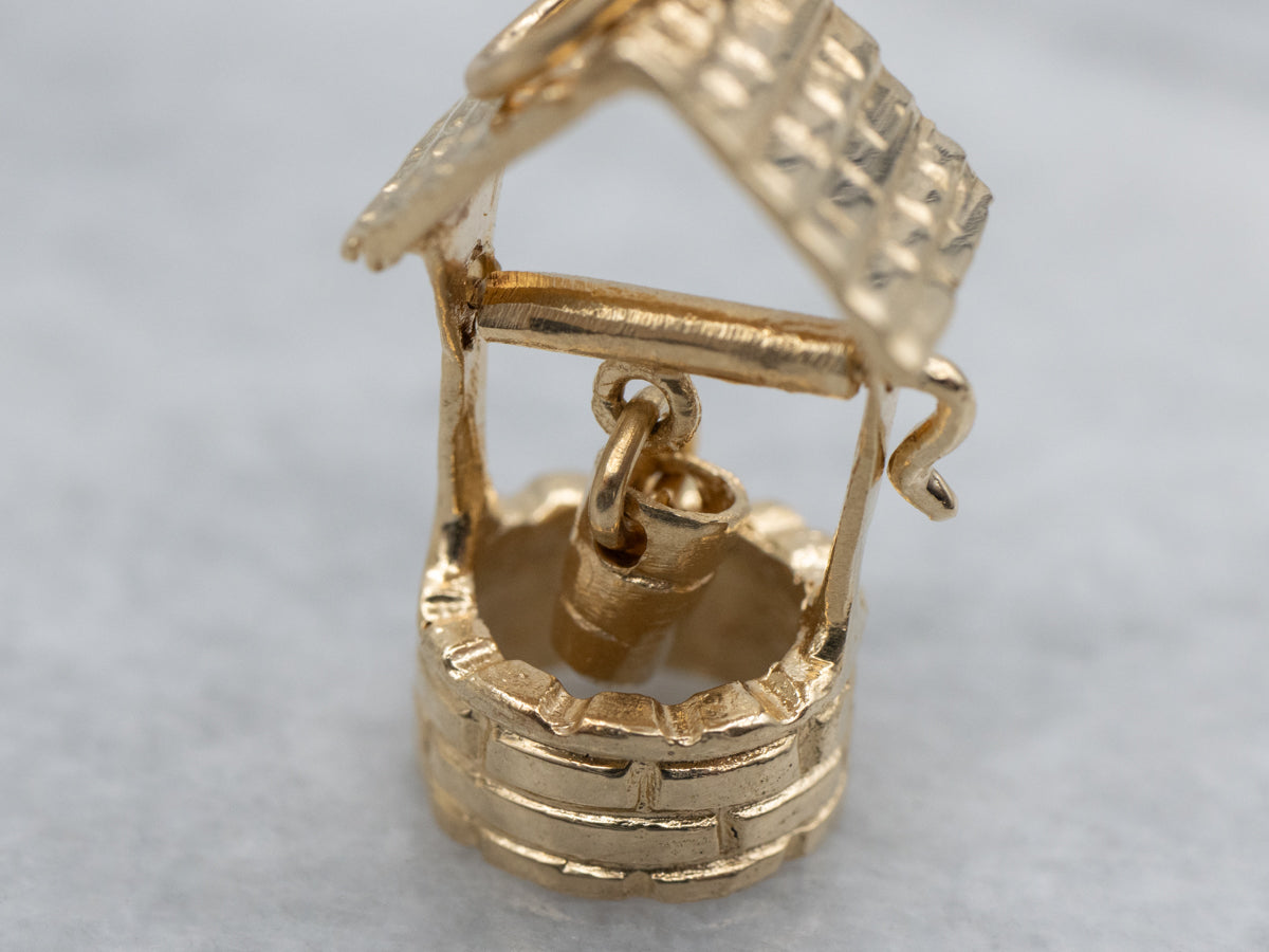 Well House and Bucket Vintage Yellow Gold Charm