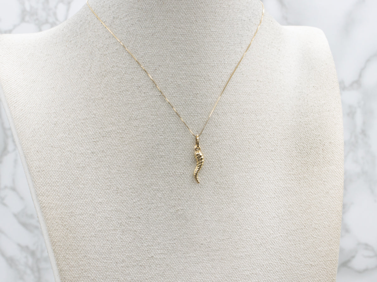 Vintage 18-Karat Gold Italian Cornicello Horn Charm Pendant