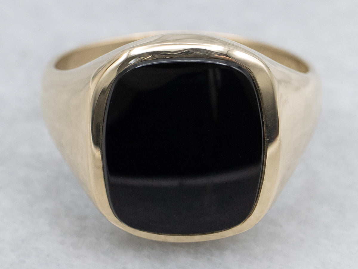 Men's Sleek Gold Bezel-Set Black Onyx Ring
