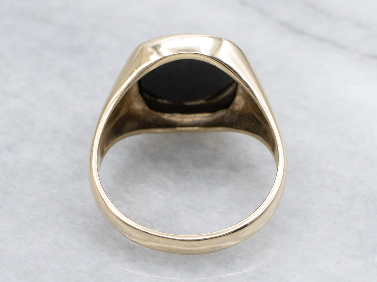 Men's Sleek Gold Bezel-Set Black Onyx Ring