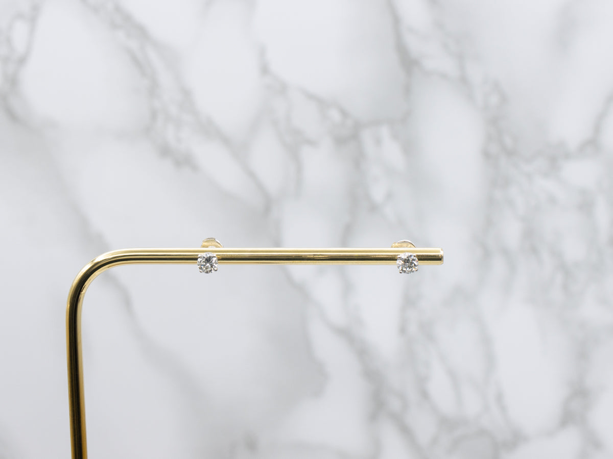 Round Brilliant Diamond White Gold Stud Earrings