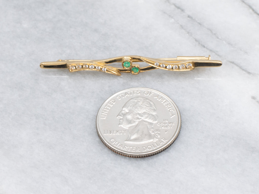 Vintage 800 Gold Green Onyx and Synthetic Spinel Bar Pin