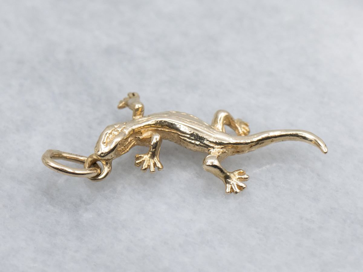 Detailed Yellow Gold Lizard Charm Pendant