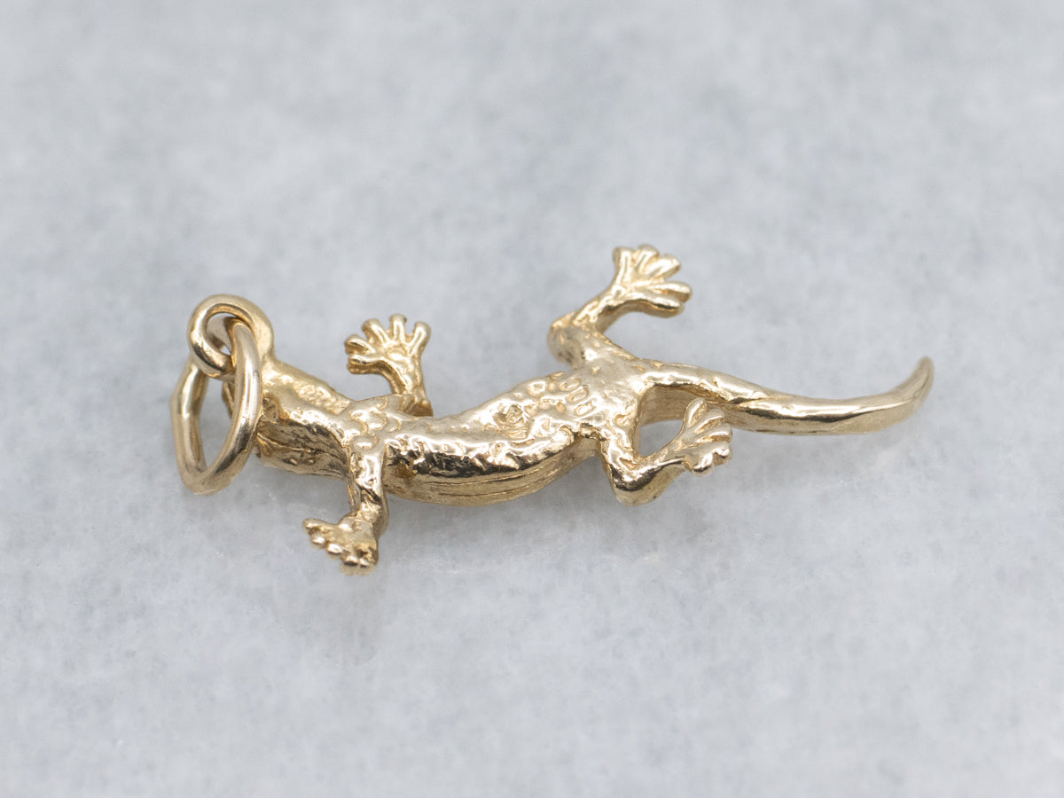 Detailed Yellow Gold Lizard Charm Pendant