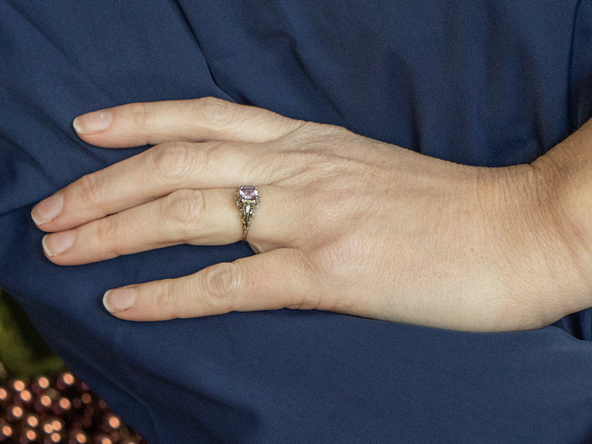 Pink Sapphire Art Deco Filigree White Gold Solitaire Ring