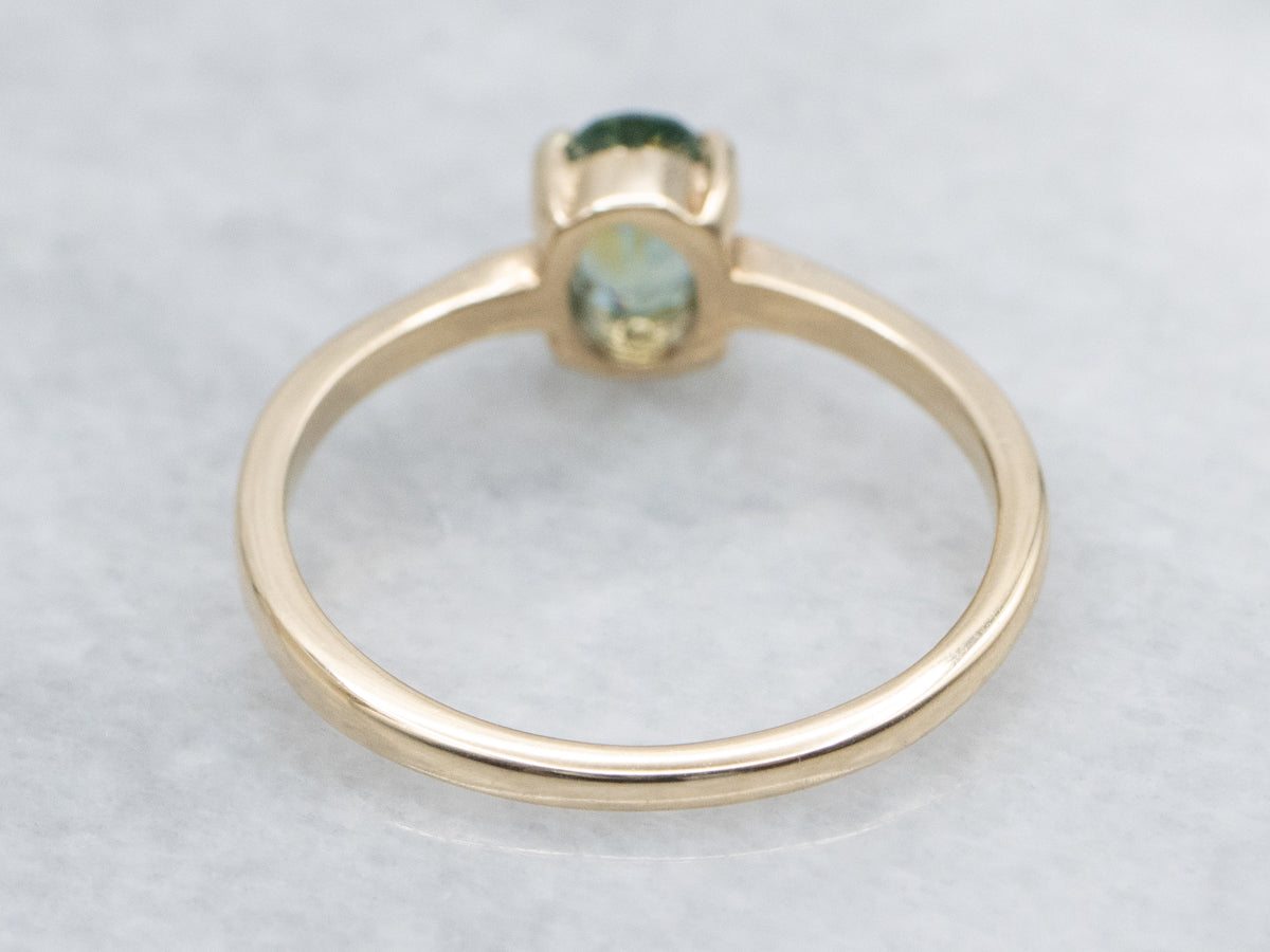 Stunning Bi-Colored Sapphire Solitaire Ring in Yellow Gold Setting