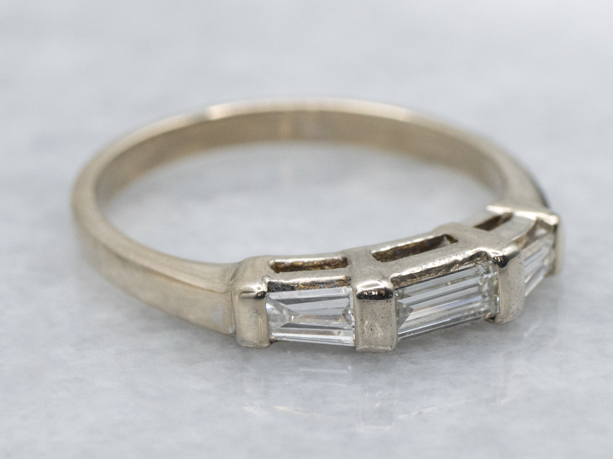 Vintage 18-Karat Gold Baguette-Cut Diamond Band